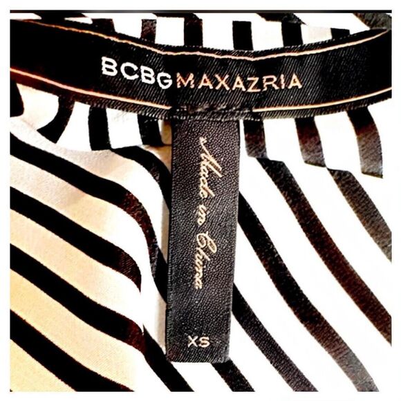 BCBGMaxazria Silk Blouse Shirt Black White Stripe Short Sleeve Tie Waist - Picture 4 of 8